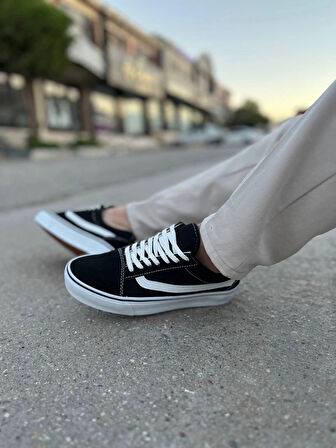 BİÇOMİ KB-V1 Kuback Siyah Beyaz Detaylı Günlük Erkek Ayakkabı