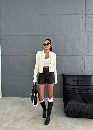 BİÇOMİ Düğme detaylı hırka ekru