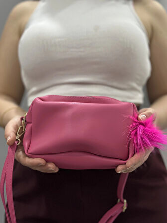 BİÇOMİ Ponpon fuşya cilt çanta