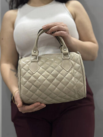 BİÇOMİ Kapaksız kapitone bej cilt çanta