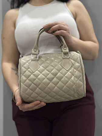 BİÇOMİ Kapaksız kapitone bej cilt çanta