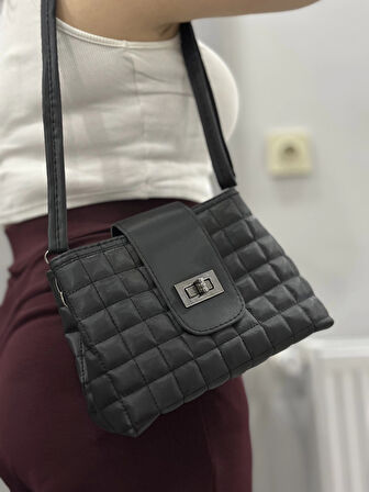 BİÇOMİ Kapaklı kapitone siyah cilt çanta