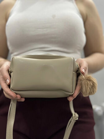 BİÇOMİ Ponpon vizon cilt çanta