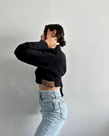 BİÇOMİ Yanı kemer detaylı crop gömlek siyah s4009