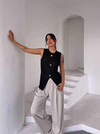 BİÇOMİ Kadın siyah bisiklet yaka gold düğmeli ottoman bluz s2310