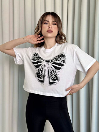 BİÇOMİ Oversize Beyaz baskılı crop tişört