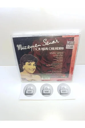 Müzeyyen Senar son aşkımı canlandıran albüm
