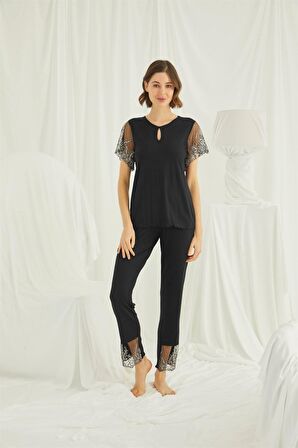 Monamise Kadın Yakası Detaylı Brode Dantelli Pijama Takımı 19193