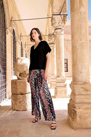 Monamise Kadın Çiçek Desenli Kısa Kollu Pijama Takımı 23059 