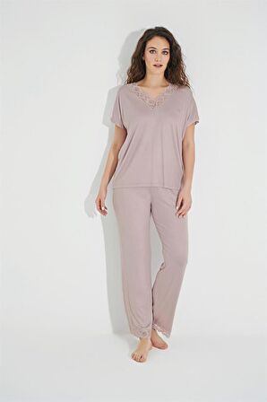 Kısa Kollu V Yakalı Dantelli Pijama Takımı 18486