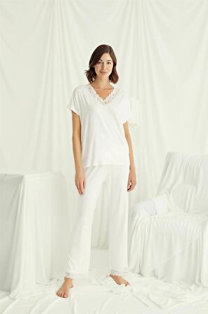 Monamise Kadın Kısa Kollu V Yakalı Dantelli Pijama Takımı 18513 