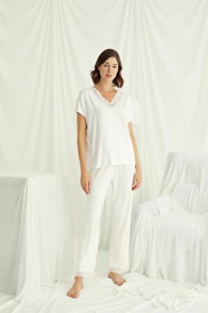 Monamise Kadın Kısa Kollu V Yakalı Dantelli Pijama Takımı 18513 