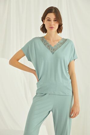 Monamise Kadın Kısa Kollu V Yakalı Dantelli Pijama Takımı 18465 