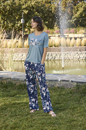 Monamise Kadın Çiçek ve Yaprak Desenli ve Baskılı Pijama Takımı 24103 