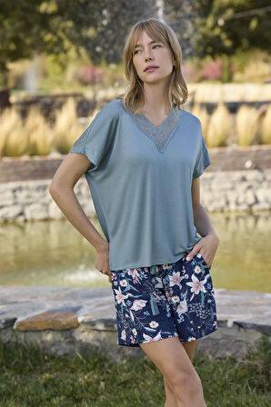 Monamise Kadın Çiçek ve Yaprak Desenli Dantelli Şort Takımı 24102 