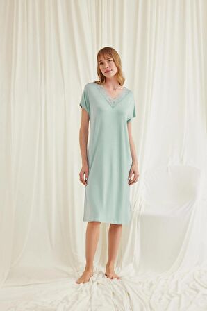 Monamise Kadın Yakası Dantelli Kısa Kollu Gecelik 18591 