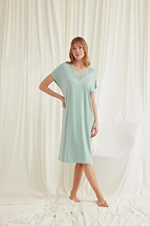 Monamise Kadın Yakası Dantelli Kısa Kollu Gecelik 18591 