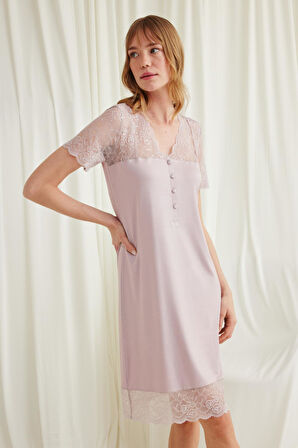 Monamise Kadın Yakası Kolu Omzu ve Etek Ağzı Dantelli Önü Düğmeli Gecelik 18605 