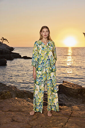 Monamise Kadın Desenli Truvakar Kollu Önü Düğmeli V Yaka Alt Üst Takım 25035 