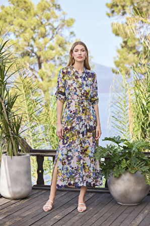 Monamise Kadın Desenli ve Yırtmaçlı Önü Düğmeli Gömlek Yaka Elbise 25048 