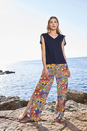 Monamise Kadın Ççiçek Desenli Yırtmaçlı Askılı V Yaka Alt Üst Takım 25057 