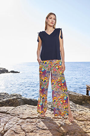 Monamise Kadın Ççiçek Desenli Yırtmaçlı Askılı V Yaka Alt Üst Takım 25057 