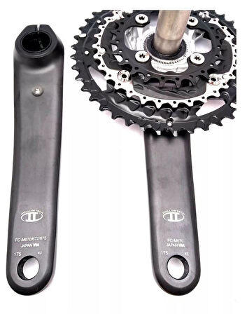 Shımano SLX FC-M670 - 175MM 42X32X24T Shımano SLX 3'lü Aynakol Hollowtech Orta Göbek Dahil