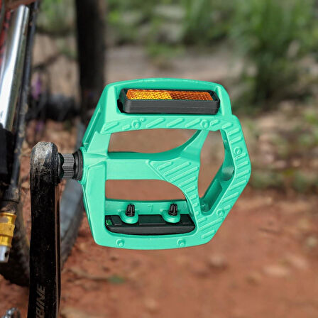 XBYC 1809 Bilyalı Bisiklet Pedalı MTB Alüminyum Alaşımlı Reflektörlü Pedal Cam Göbeği Renk