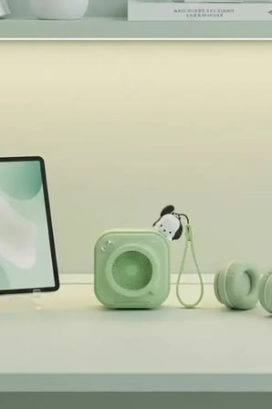 MINISO Sanrio Lisanslı Pochacco Bluetooth Hoparlör A132 – Taşınabilir Kablosuz Ses Deneyimi