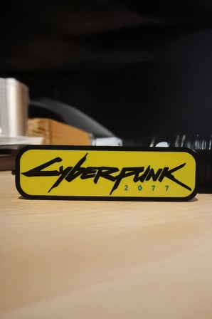 Cyberpunk 2077 Tasarımlı Dekoratif LED Aydınlatma (23x19cm)
