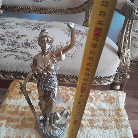 Polyester Kadın Heykel