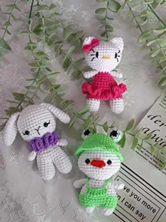  ÖRGÜ AMİGURUMİ HAYVAN OYUNCAKLAR (HELLOKİTTY, TAVŞAN , ÖRDEK)