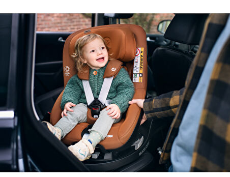 Maxi Cosi Pearl 360 i-Size Car Seat – Authentic Cognac