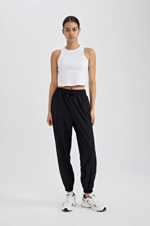 DeFactoFit Sporcu Dokuma Jogger Eşofman Altı Standart Fit A2437AX24SPBK81