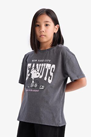 DeFacto Kız Çocuk Snoopy Relax Fit Bisiklet Yaka Kısa Kollu Tişört D8821A825SPAR15