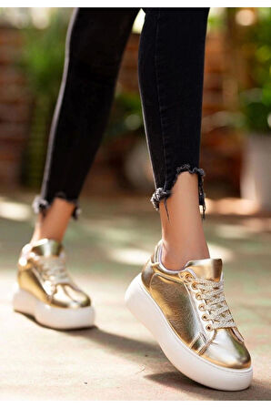 Sarı Rugan Bağcıklı Spor Ayakkabı