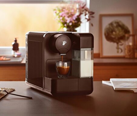 Tchibo Siyah Espresso Makinesi