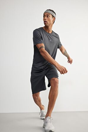 DeFactoFit Slim Fit Dar Kesim Bisiklet Yaka Baskılı Sporcu Kısa Kollu Tişört V2887AZ25SPBK81