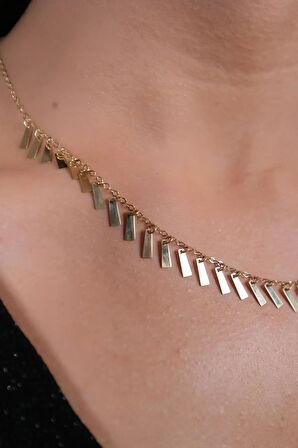 Sallantılı Püsküllü Altın Kolye