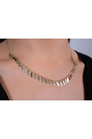 Sallantılı Püsküllü Altın Kolye