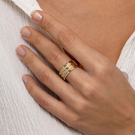 Taşlı Tasarım Altın Yüzük