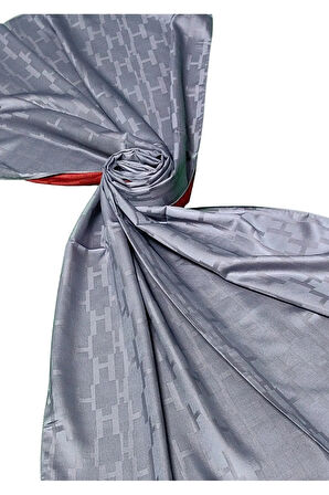 Leila Çift Taraflı Jakarlı Desenli İpeksi H Desen Şal – 75x190 cm