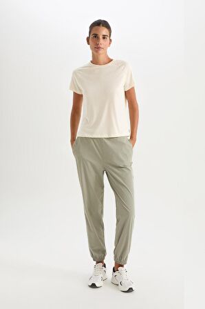 DeFactoFit Wide Leg Geniş Paça Cepli Sporcu Dokuma Pantolon C9415AX25SPKH418