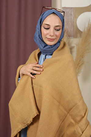 Çift Taraflı Düz Renk Kışlık Omuz Şalı