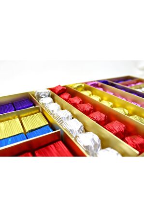 Dark Brown Jumbo Hediye Çikolata Kutusu 70 Adet Renkli Sargılı Katkısız Çikolatalar