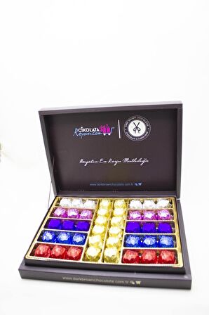 Dark Brown Orta Hediye Çikolata Kutusu 40 Adet Renkli Sargılı Katkısız Çikolatalar