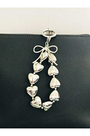 Kalp Charmlı Çanta Süsü