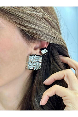 Çelik Kare Desen Küpe