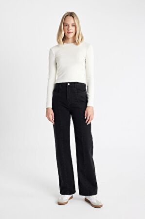 DeFacto Fitted Bisiklet Yaka Fitilli Kaşkorse Basic Düz Uzun Kollu Tişört Y9870AZ24AUWT32