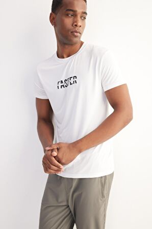 DeFactoFit Esnek Kumaş Slim Fit Dar Kesim Bisiklet Yaka Baskılı Sporcu Kısa Kollu Tişört D7811AX25SPWT34